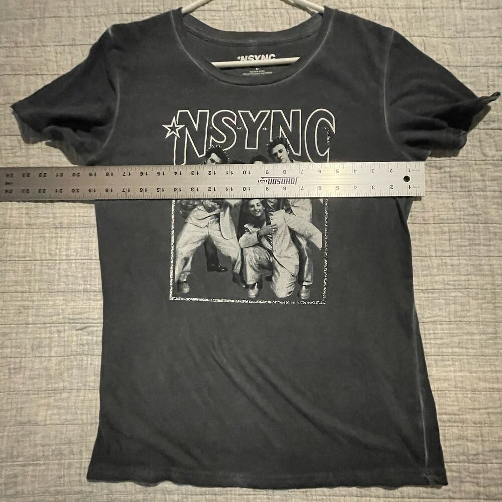 Zeek’s Band Tee - Medium - NSYNC Graphic - Grunge Faded Distressed Style - EUC - Picture 6 of 6
